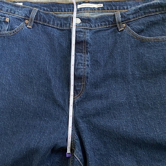 Levi's Women’s Premium Denim Wedgie Straight Leg Button Fly Jeans, Plus Size 24W - Picture 8 of 11